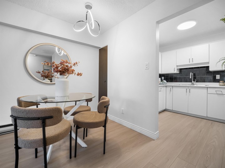 Photo 8 at 313 - 975 E Broadway, Mount Pleasant VE, Vancouver East