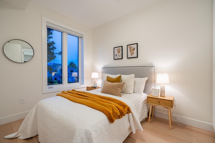 Photo 18 at 3 - 3638 Normandy Drive, Renfrew Heights, Vancouver East
