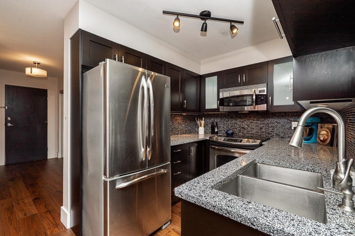 Photo 9 at 218 - 2680 W 4th Avenue, Kitsilano, Vancouver West
