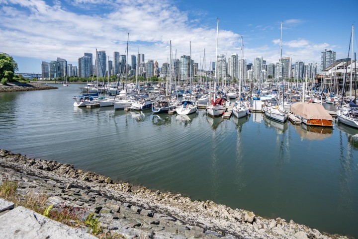 Photo 25 at 313 - 674 Leg In Boot Square, False Creek, Vancouver West
