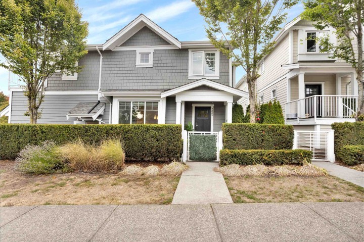 Photo 1 at 2885 E 41st Avenue, Collingwood VE, Vancouver East
