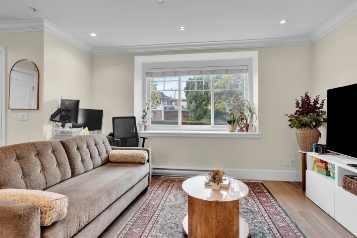 Photo 10 at 2885 E 41st Avenue, Collingwood VE, Vancouver East