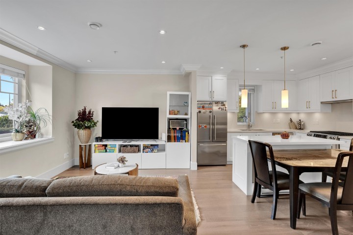 Photo 11 at 2885 E 41st Avenue, Collingwood VE, Vancouver East