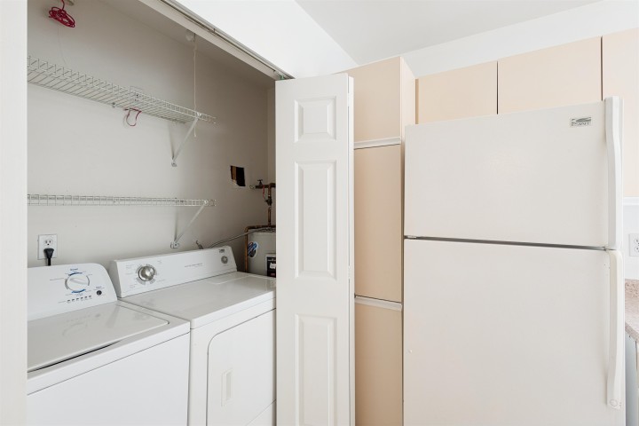 Photo 11 at 5 - 4149 Sophia Street, Main, Vancouver East