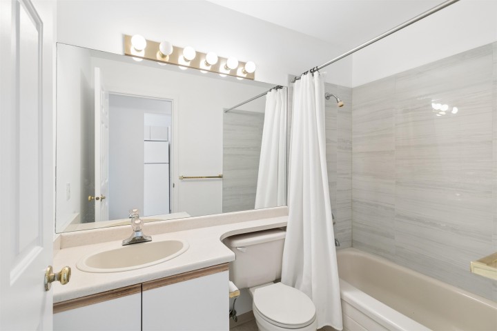 Photo 19 at 5 - 4149 Sophia Street, Main, Vancouver East