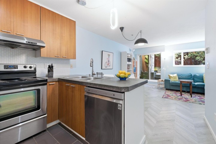 Photo 2 at 102 - 788 E 8th Avenue, Mount Pleasant VE, Vancouver East