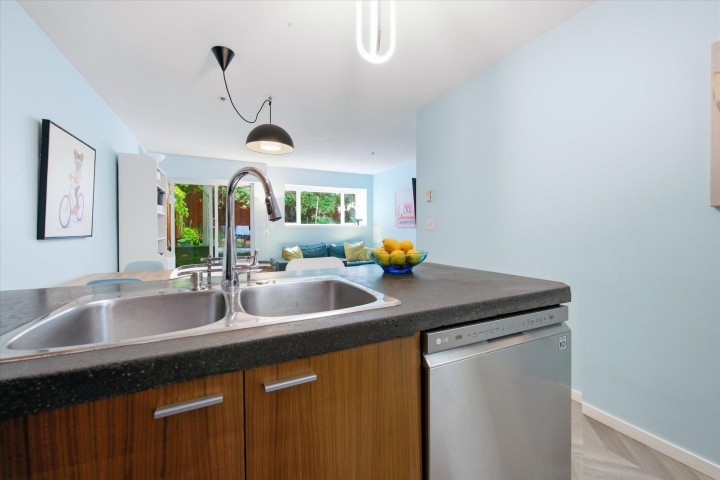Photo 5 at 102 - 788 E 8th Avenue, Mount Pleasant VE, Vancouver East