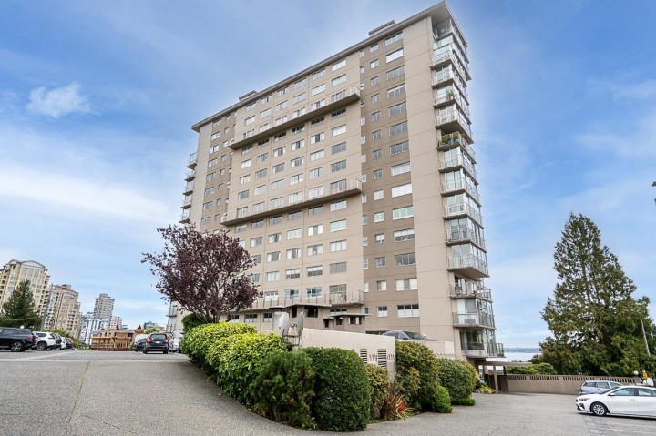 Photo 27 at 807 - 150 24th Street, Dundarave, West Vancouver