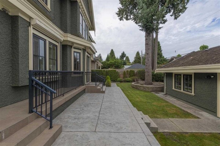 Photo 27 at 1121 W 39th Avenue, Shaughnessy, Vancouver West