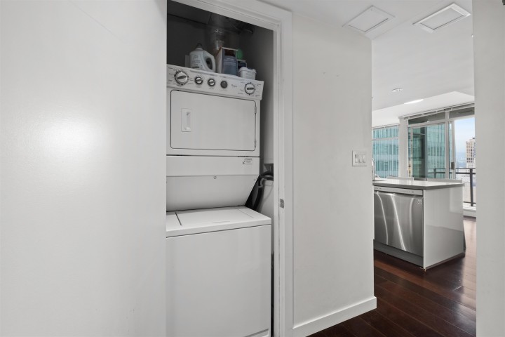 Photo 13 at 2106 - 788 Richards Street, Downtown VW, Vancouver West