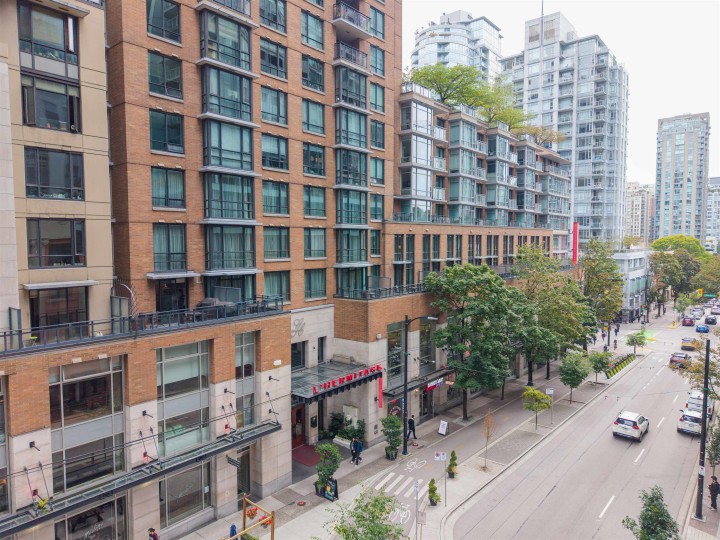 Photo 26 at 2106 - 788 Richards Street, Downtown VW, Vancouver West