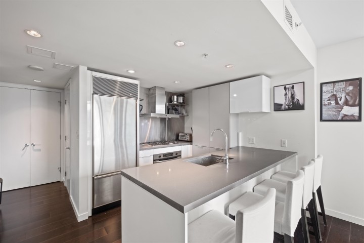 Photo 5 at 2106 - 788 Richards Street, Downtown VW, Vancouver West