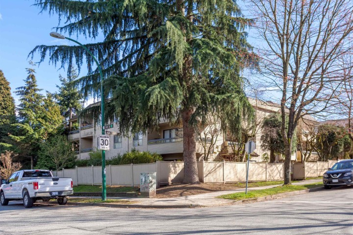 Photo 19 at 102 - 2234 Prince Albert Street, Mount Pleasant VE, Vancouver East
