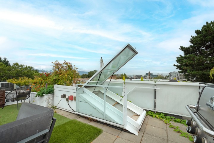 Photo 21 at 2220 Willow Street, Fairview VW, Vancouver West