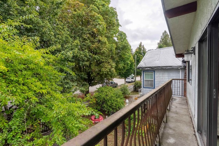 Photo 12 at 2474 E 24th Avenue, Renfrew Heights, Vancouver East