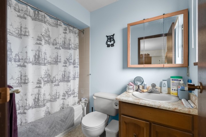 Photo 24 at 2474 E 24th Avenue, Renfrew Heights, Vancouver East