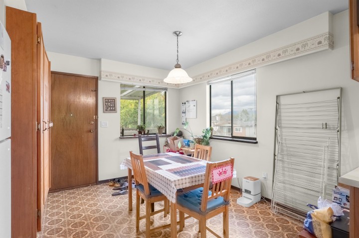Photo 15 at 2474 E 24th Avenue, Renfrew Heights, Vancouver East