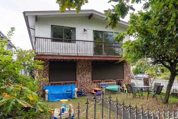 Photo 35 at 2474 E 24th Avenue, Renfrew Heights, Vancouver East