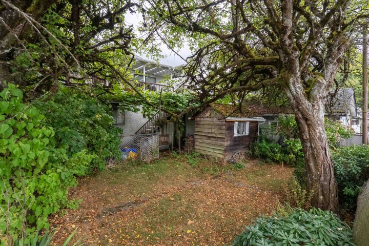 Photo 29 at 2474 E 24th Avenue, Renfrew Heights, Vancouver East