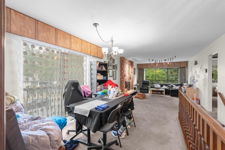 Photo 8 at 2474 E 24th Avenue, Renfrew Heights, Vancouver East