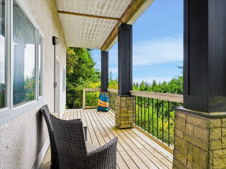 Photo 33 at 325 Bayview Place, Lions Bay, West Vancouver