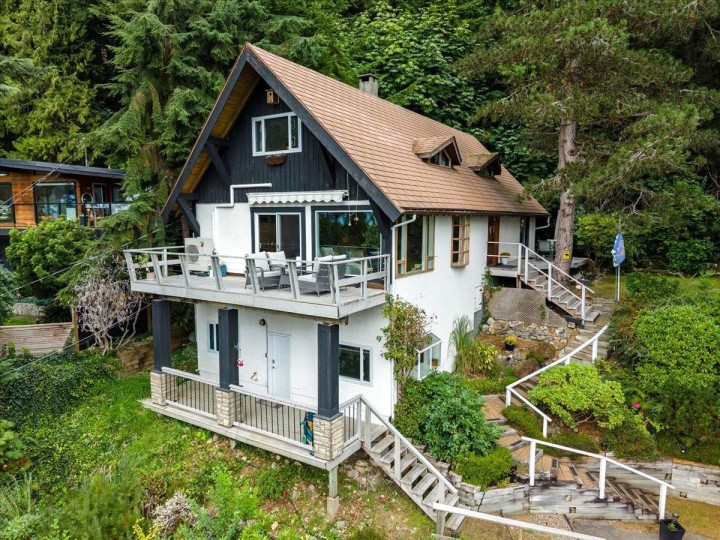 Photo 39 at 325 Bayview Place, Lions Bay, West Vancouver