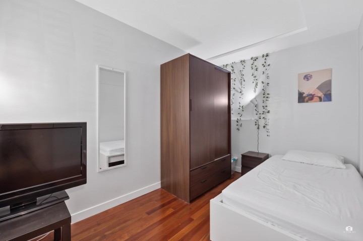Photo 11 at 2528 E 24th Avenue, Renfrew Heights, Vancouver East