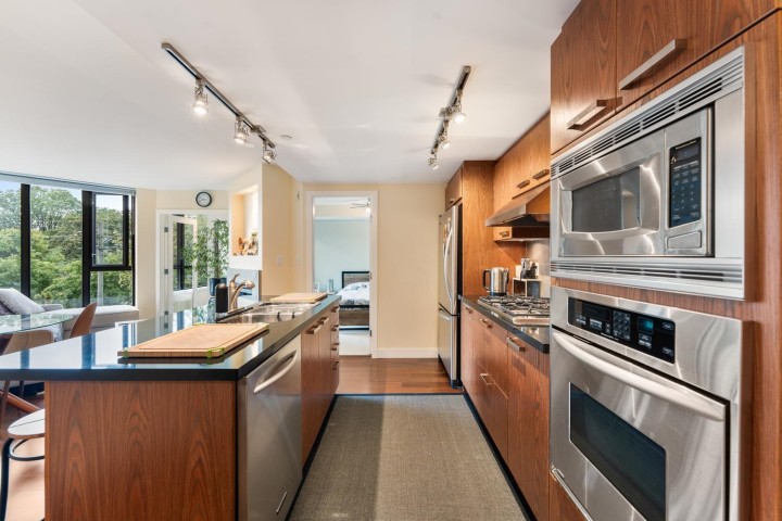 Photo 9 at 431 - 3228 Tupper Street, Cambie, Vancouver West