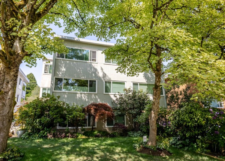 Photo 1 at 206 - 1149 W 11th Avenue, Fairview VW, Vancouver West