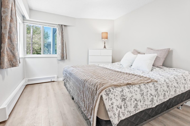 Photo 11 at 206 - 1149 W 11th Avenue, Fairview VW, Vancouver West