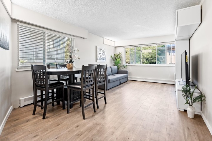 Photo 4 at 206 - 1149 W 11th Avenue, Fairview VW, Vancouver West