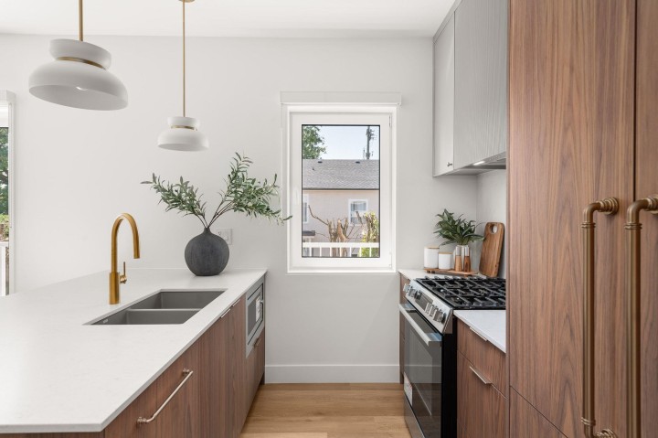Photo 15 at SL 1 - 2333 E 54th Avenue, Killarney VE, Vancouver East