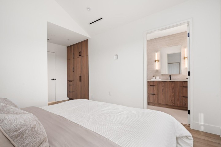 Photo 21 at SL 1 - 2333 E 54th Avenue, Killarney VE, Vancouver East