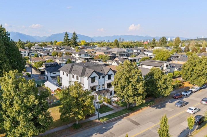 Photo 39 at SL 2 - 2333 E 54th Avenue, Killarney VE, Vancouver East
