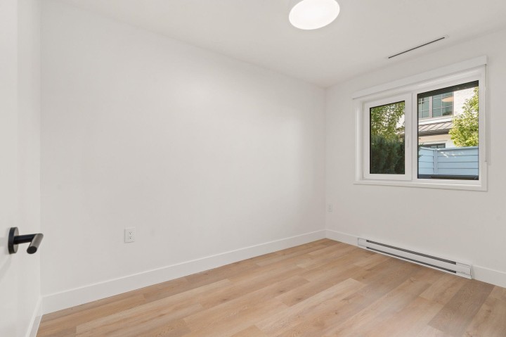 Photo 29 at SL 2 - 2333 E 54th Avenue, Killarney VE, Vancouver East