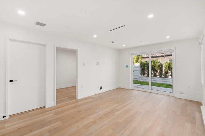 Photo 27 at SL 3 - 2333 E 54th Avenue, Killarney VE, Vancouver East