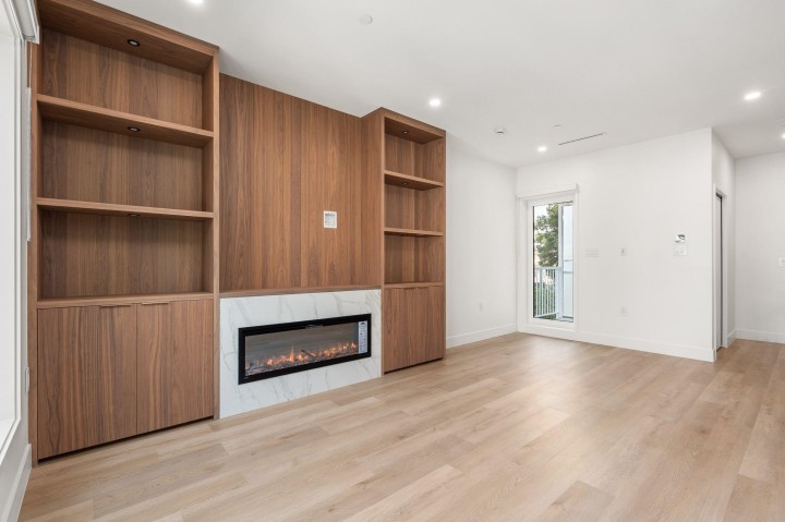 Photo 12 at SL 3 - 2333 E 54th Avenue, Killarney VE, Vancouver East