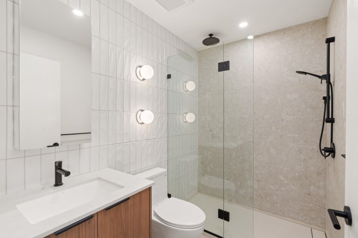 Photo 26 at SL 3 - 2333 E 54th Avenue, Killarney VE, Vancouver East