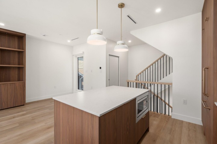 Photo 7 at SL 3 - 2333 E 54th Avenue, Killarney VE, Vancouver East