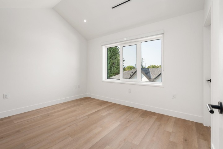Photo 15 at SL 3 - 2333 E 54th Avenue, Killarney VE, Vancouver East