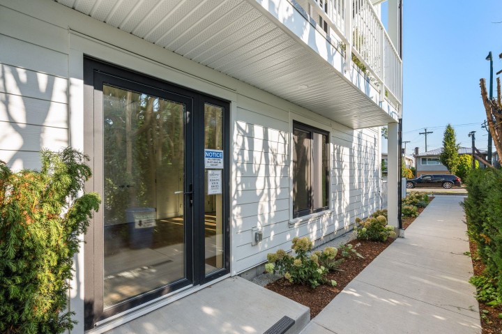 Photo 31 at SL 4 - 2333 E 54th Avenue, Killarney VE, Vancouver East