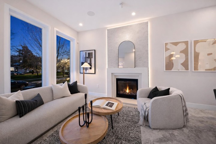 Photo 13 at 2455 W 10th Avenue, Kitsilano, Vancouver West