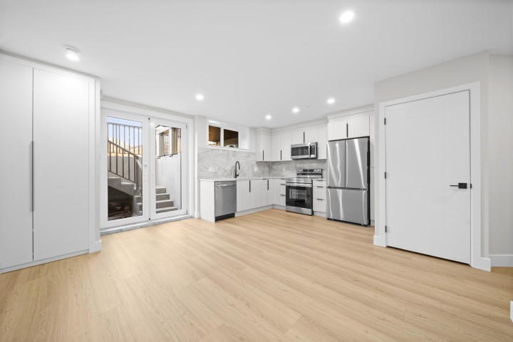 Photo 31 at 2455 W 10th Avenue, Kitsilano, Vancouver West