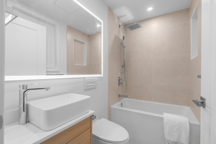 Photo 32 at A - 3672 W 1st Avenue, Kitsilano, Vancouver West