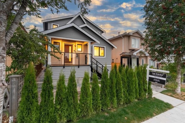 Photo 30 at 2881 E Georgia Street, Renfrew VE, Vancouver East