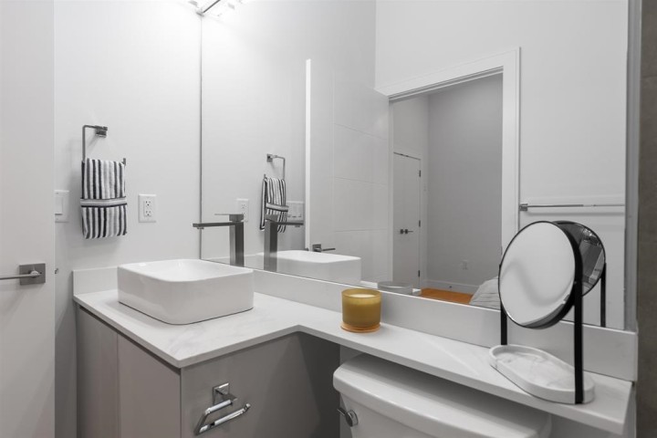 Photo 19 at 2881 E Georgia Street, Renfrew VE, Vancouver East