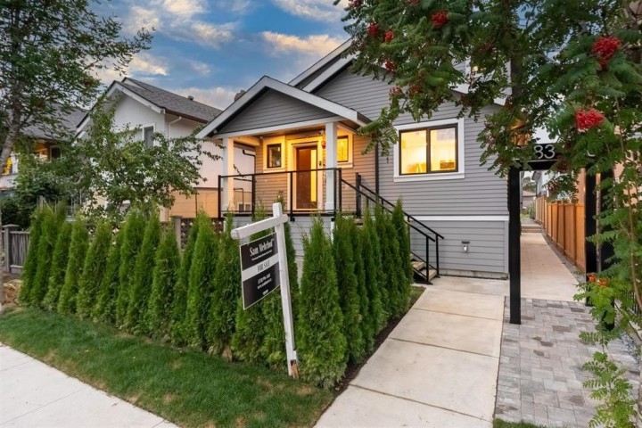 Photo 29 at 2881 E Georgia Street, Renfrew VE, Vancouver East