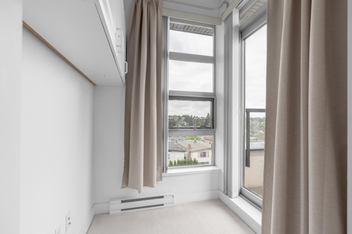 Photo 18 at 407 - 4550 Fraser Street, Fraser VE, Vancouver East