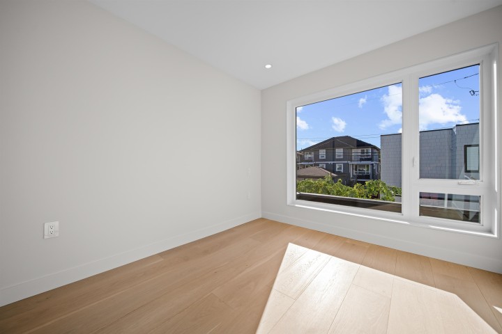 Photo 27 at 5407 Wales Street, Collingwood VE, Vancouver East