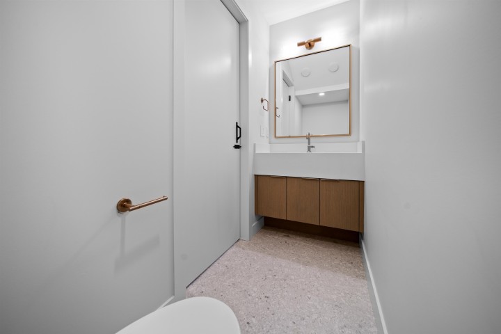 Photo 32 at 5407 Wales Street, Collingwood VE, Vancouver East